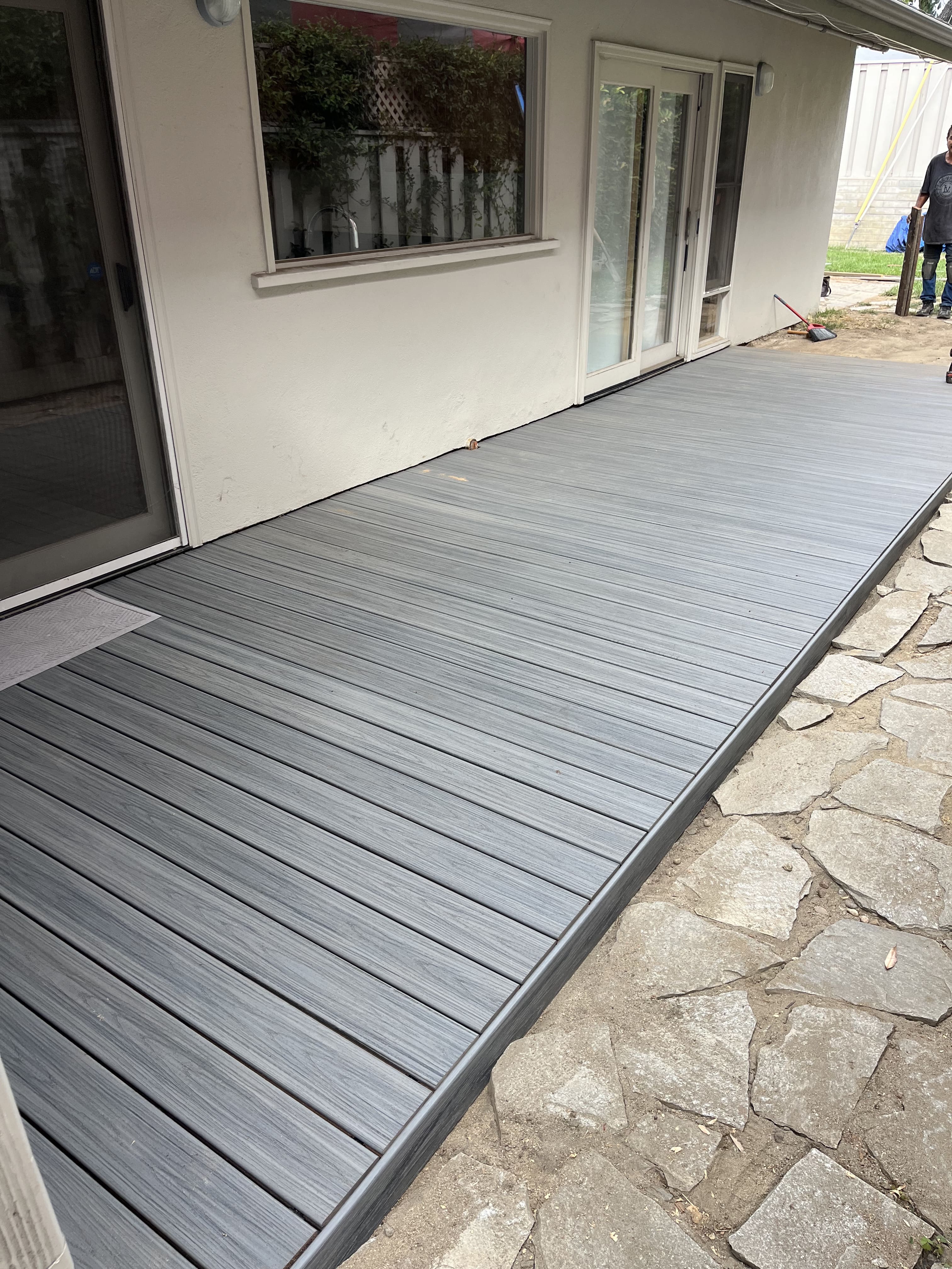 {{ custom_values.service_2 }} in {{custom_values.area_2})