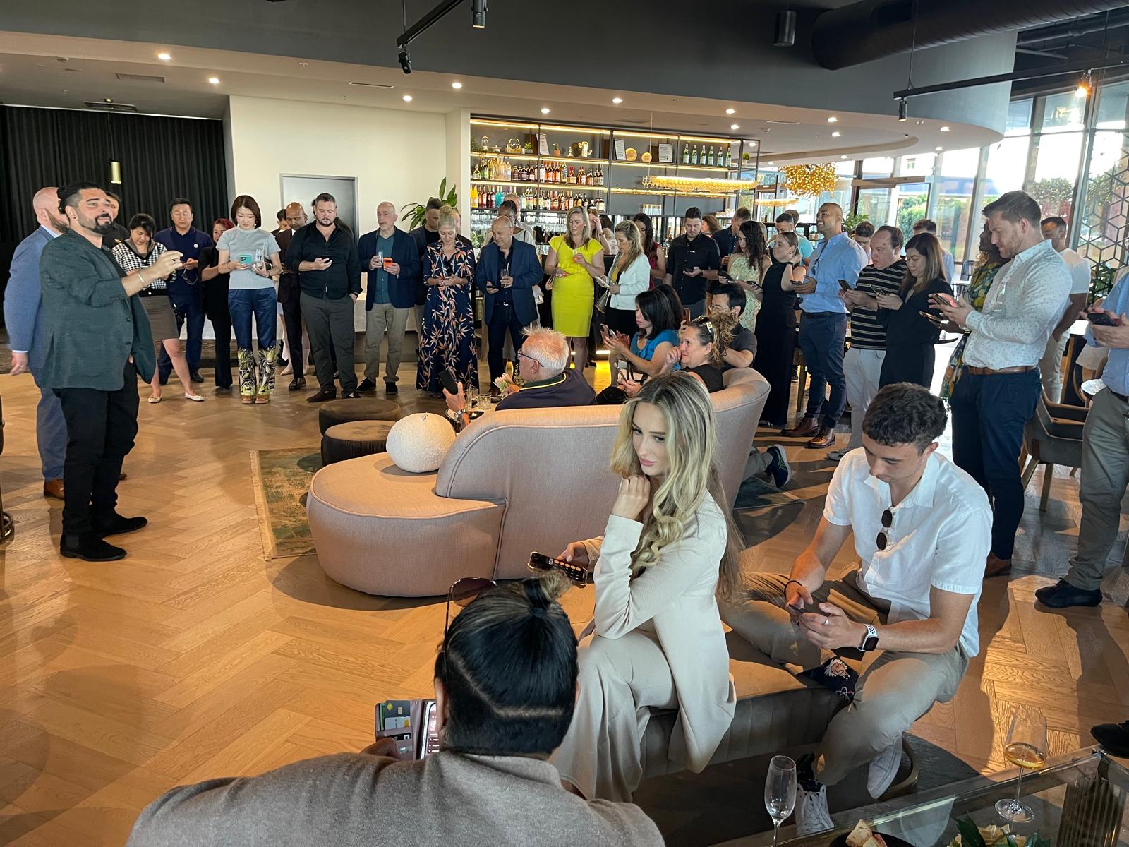 AIKOL Hubs business environment image 2