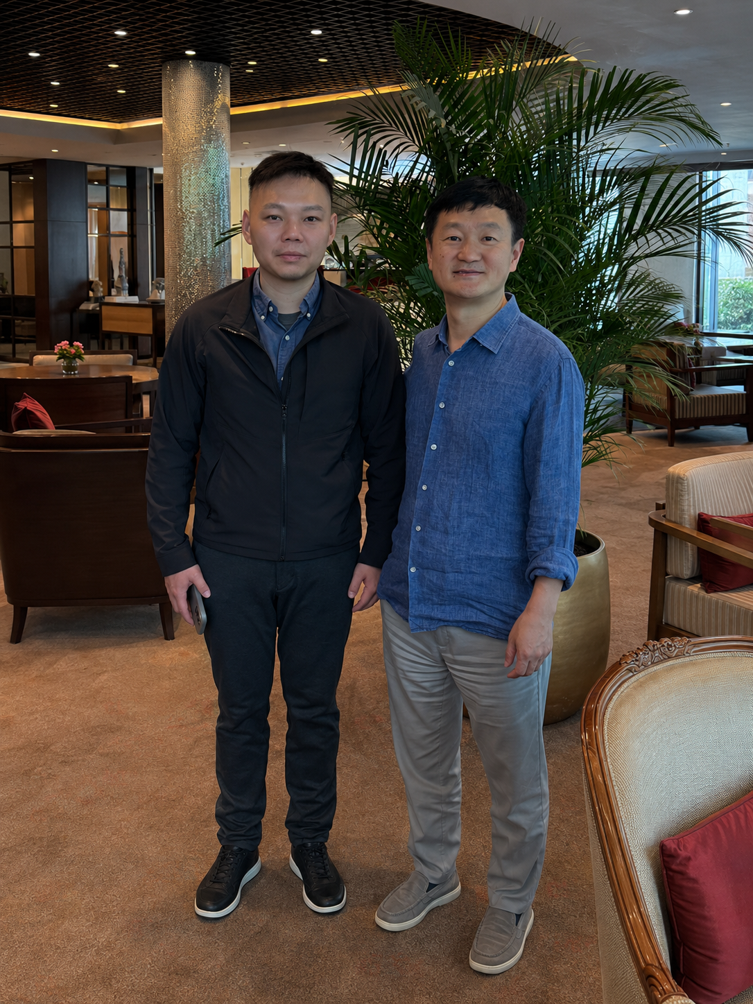 Prime Quality Group Director Alex with the Deputy Chief Operating Officer of Ctrip in Dalian