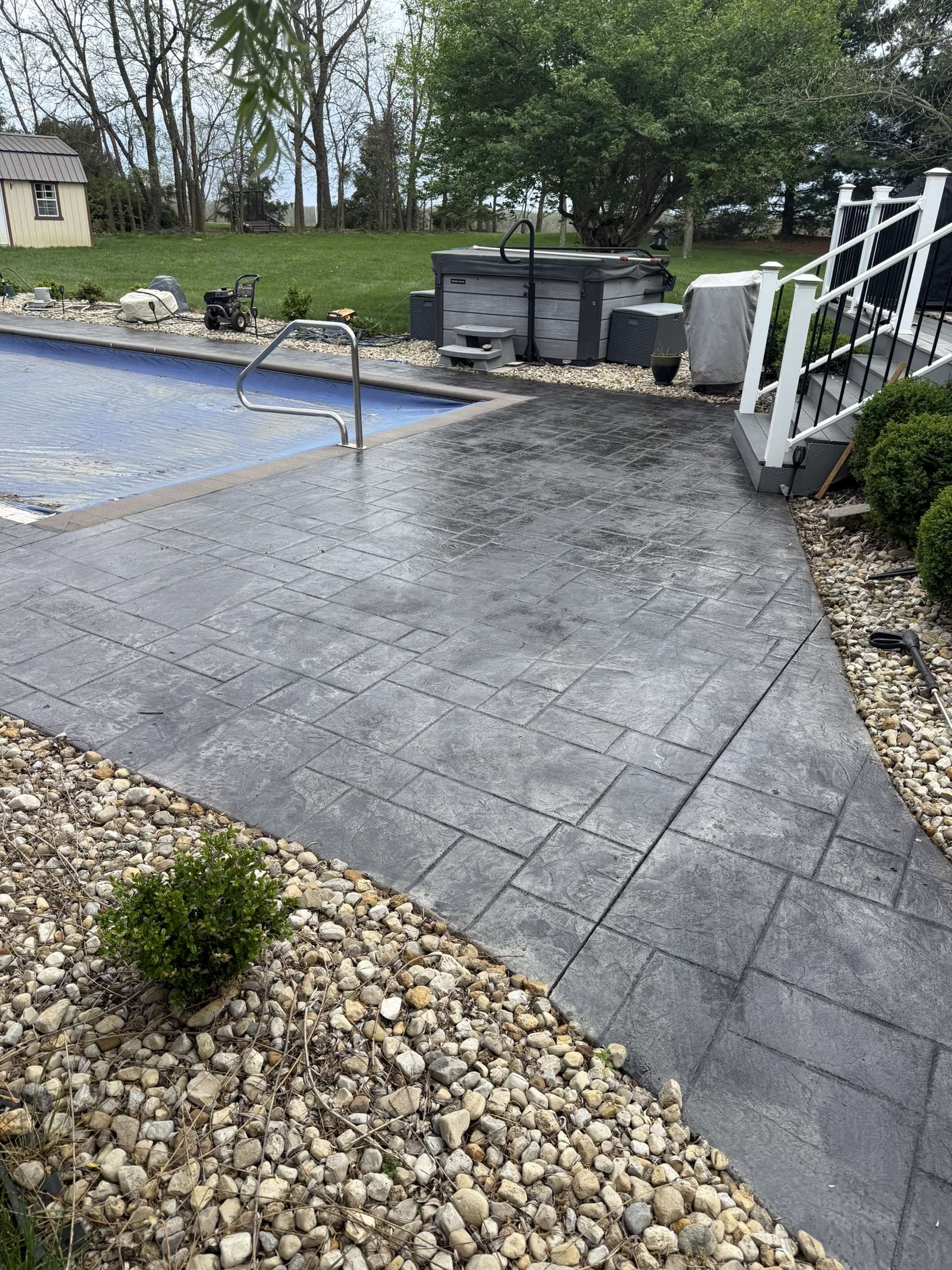Custom concrete patio installation in Wilmington Ohio