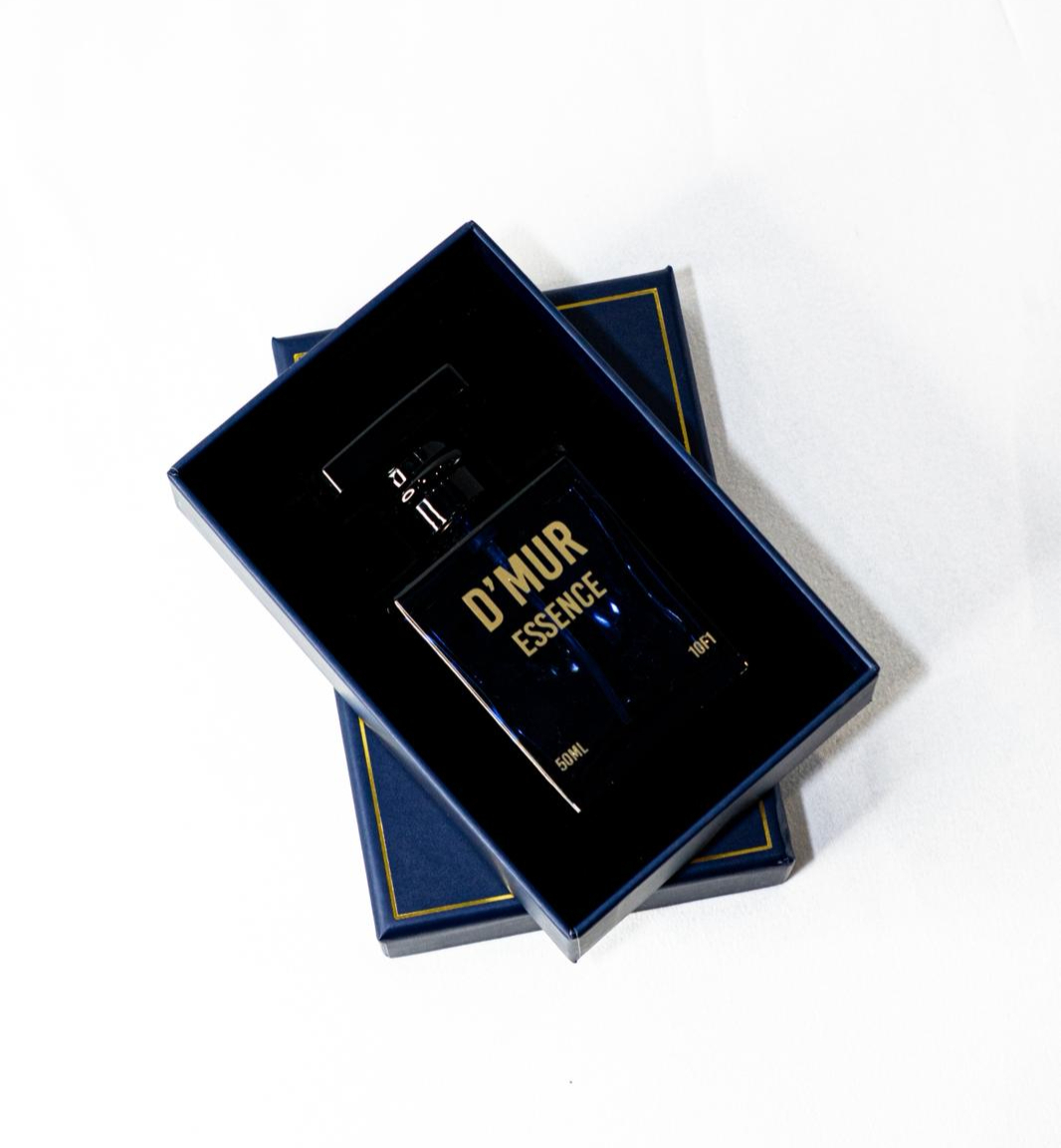 D'MUR Essence packaging