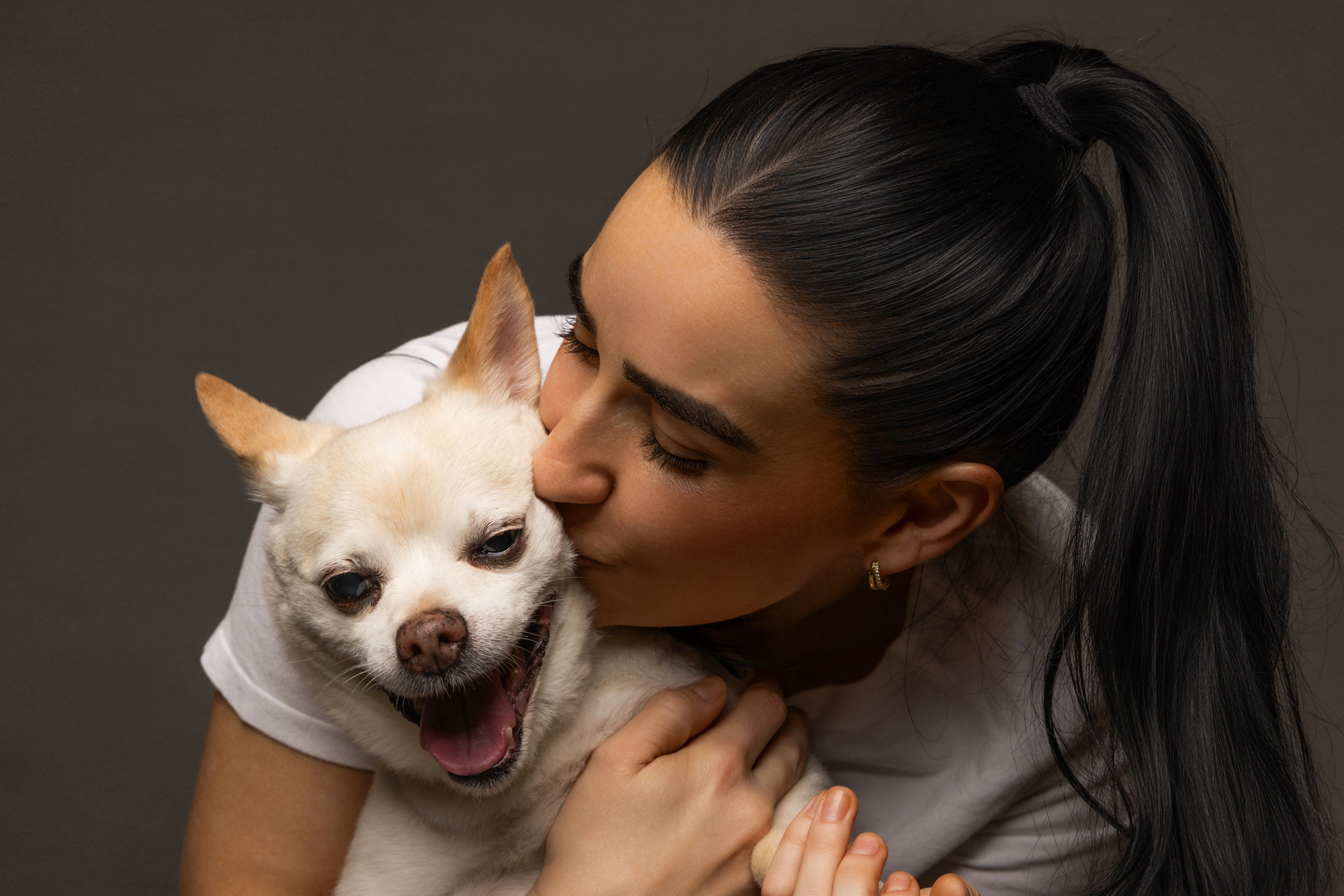 Sydney dog mum in-home pet photography