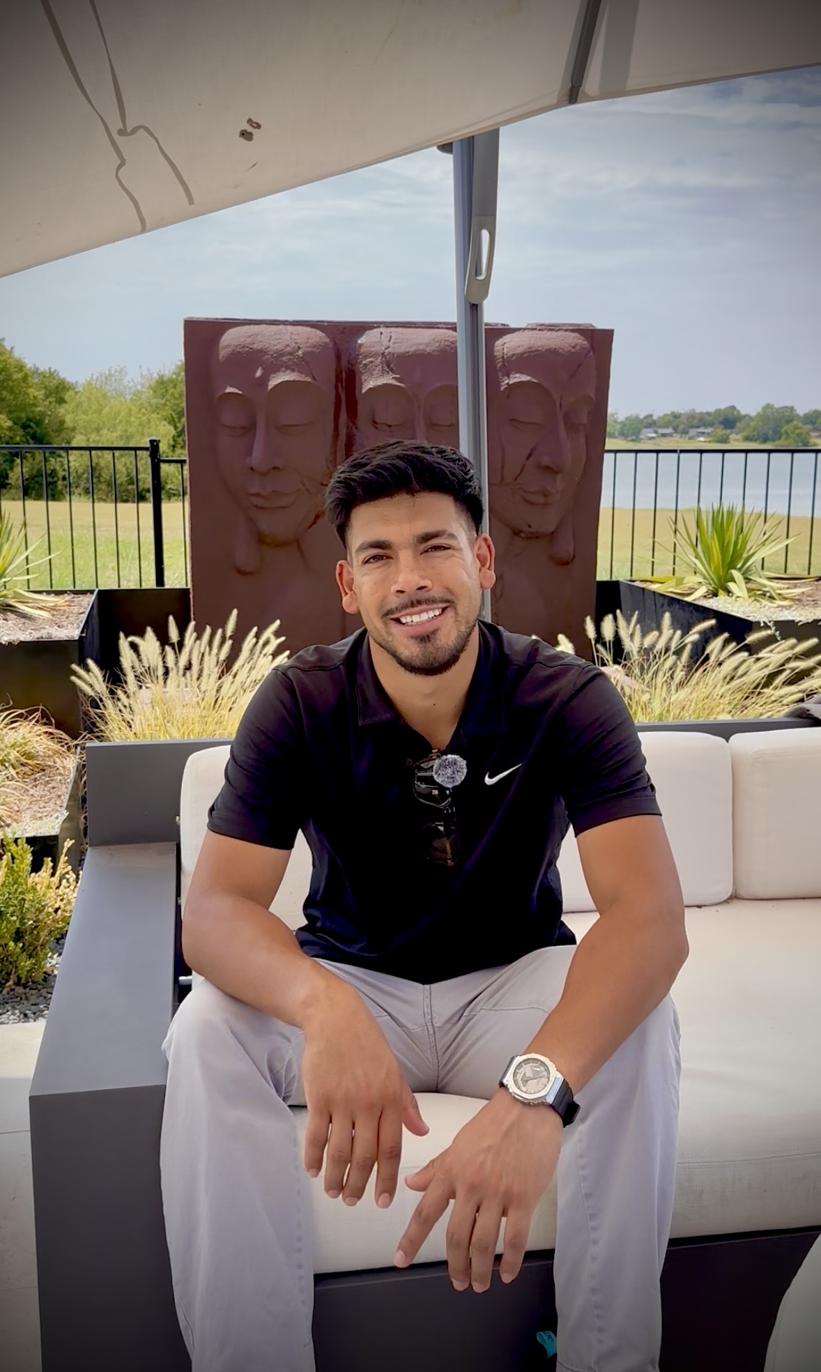 Portrait of Ricky Navarro, Founder & Managing Director