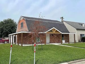 {{ custom_values.service_4 }} in {{custom_values.area_2})