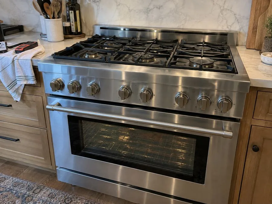Range Ignition and Burner Check recent high-end appliance repair photo