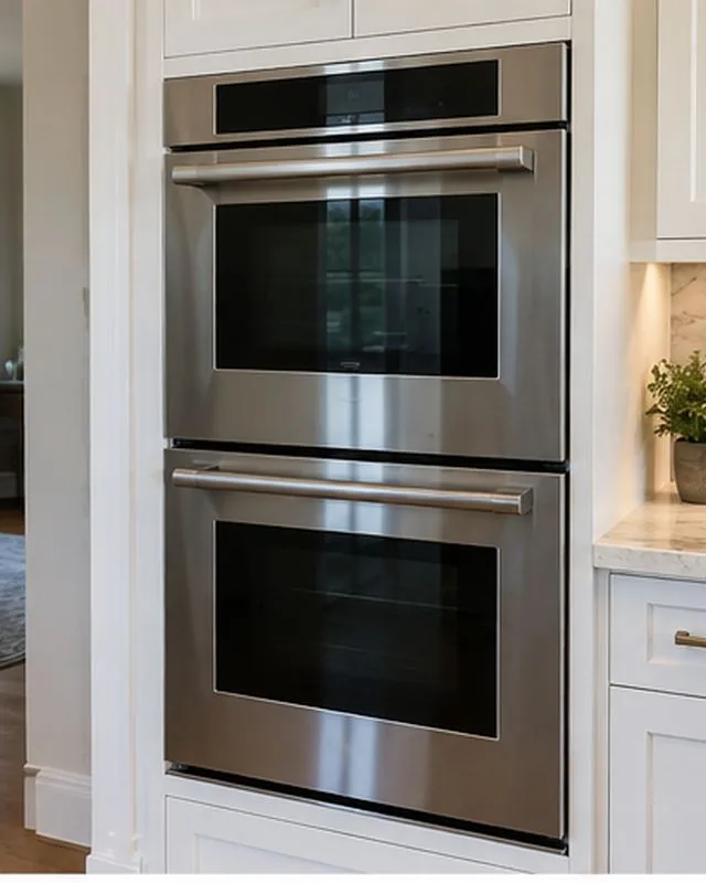 Double wall oven photographed after service in a customer kitchen