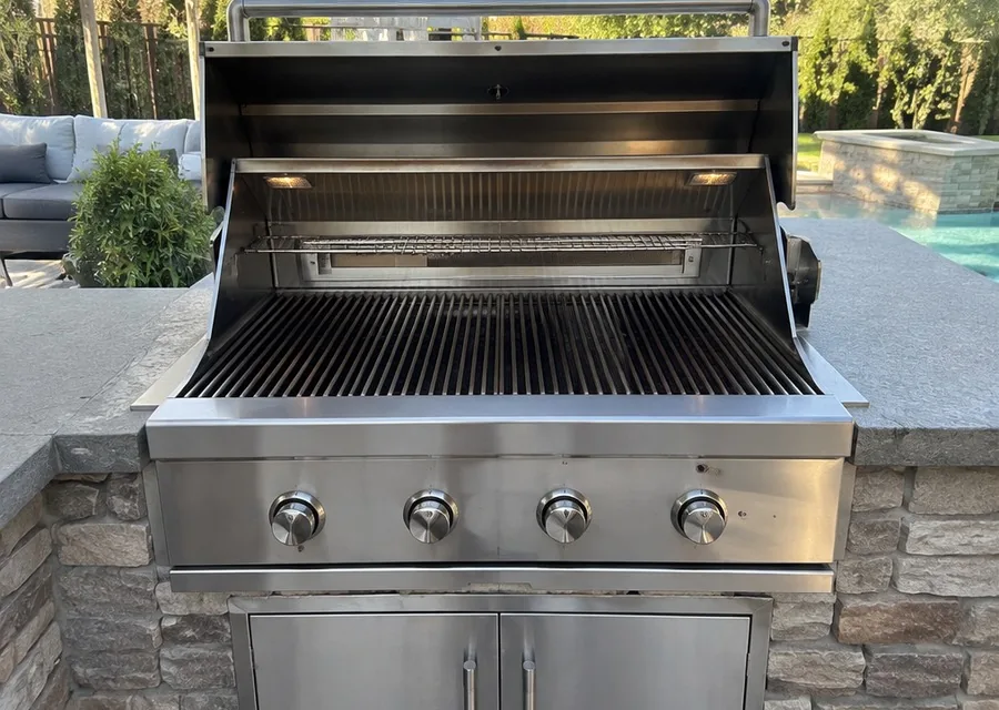 Outdoor Kitchen Grill photographed after high-end grill repair in a customer's home