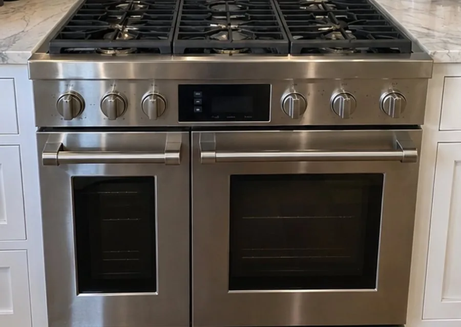 Dual-Fuel Range photographed after high-end range repair in a customer's home