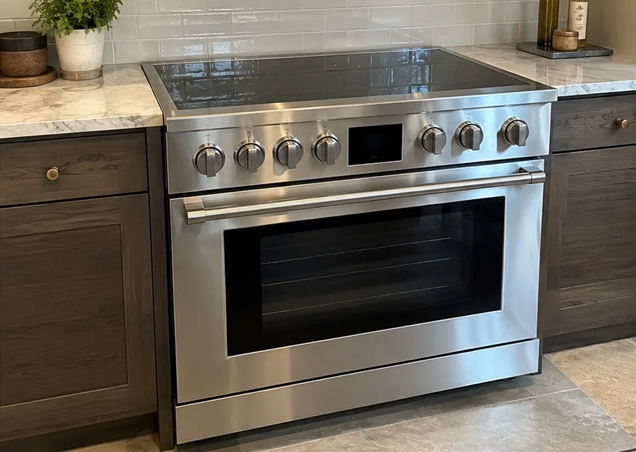 Dual-Fuel Range photographed after high-end range repair in a customer's home