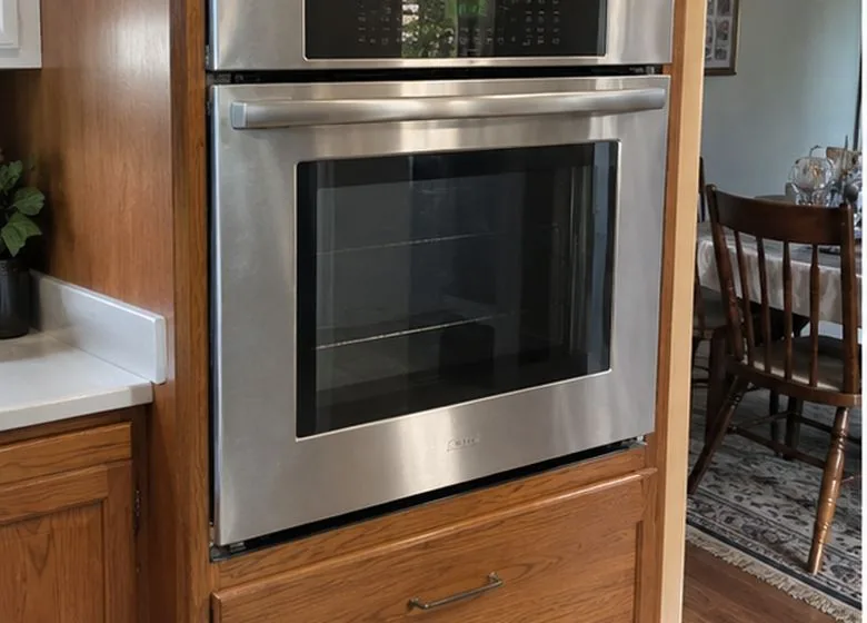 Single Wall Ovens after oven repair in a customer's home