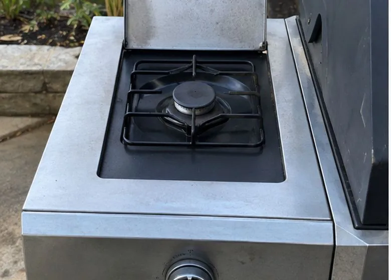 Built-In Residential Grills after grill repair in a customer's home