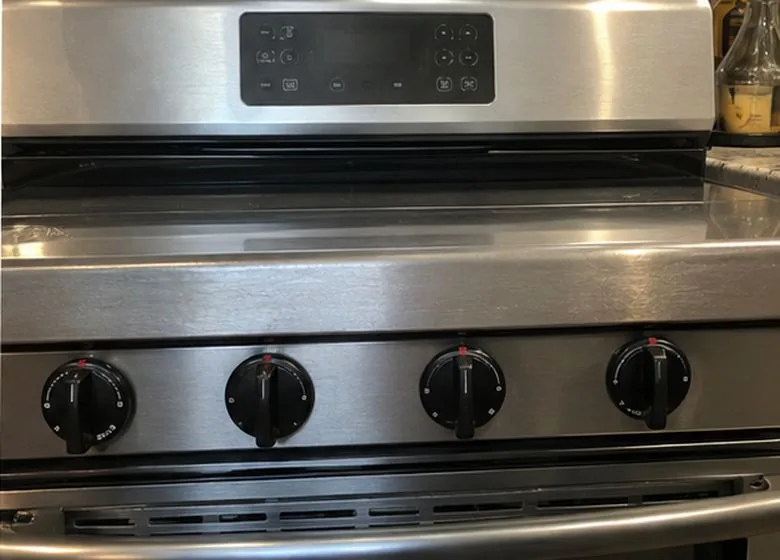 Freestanding Ranges after range repair in a customer's home