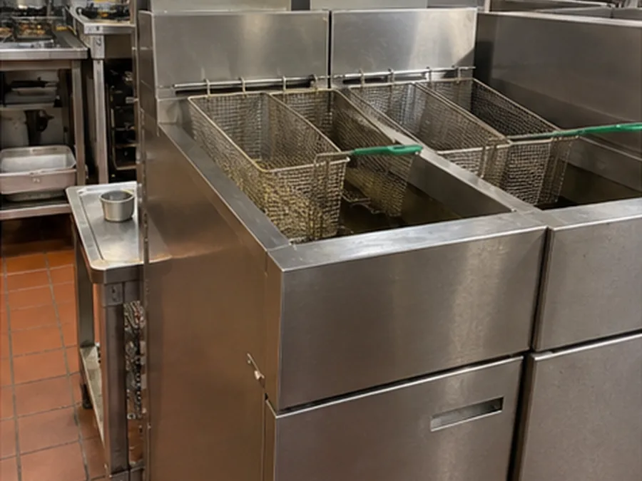 Commercial fryer ready after temperature recovery service in Atlanta
