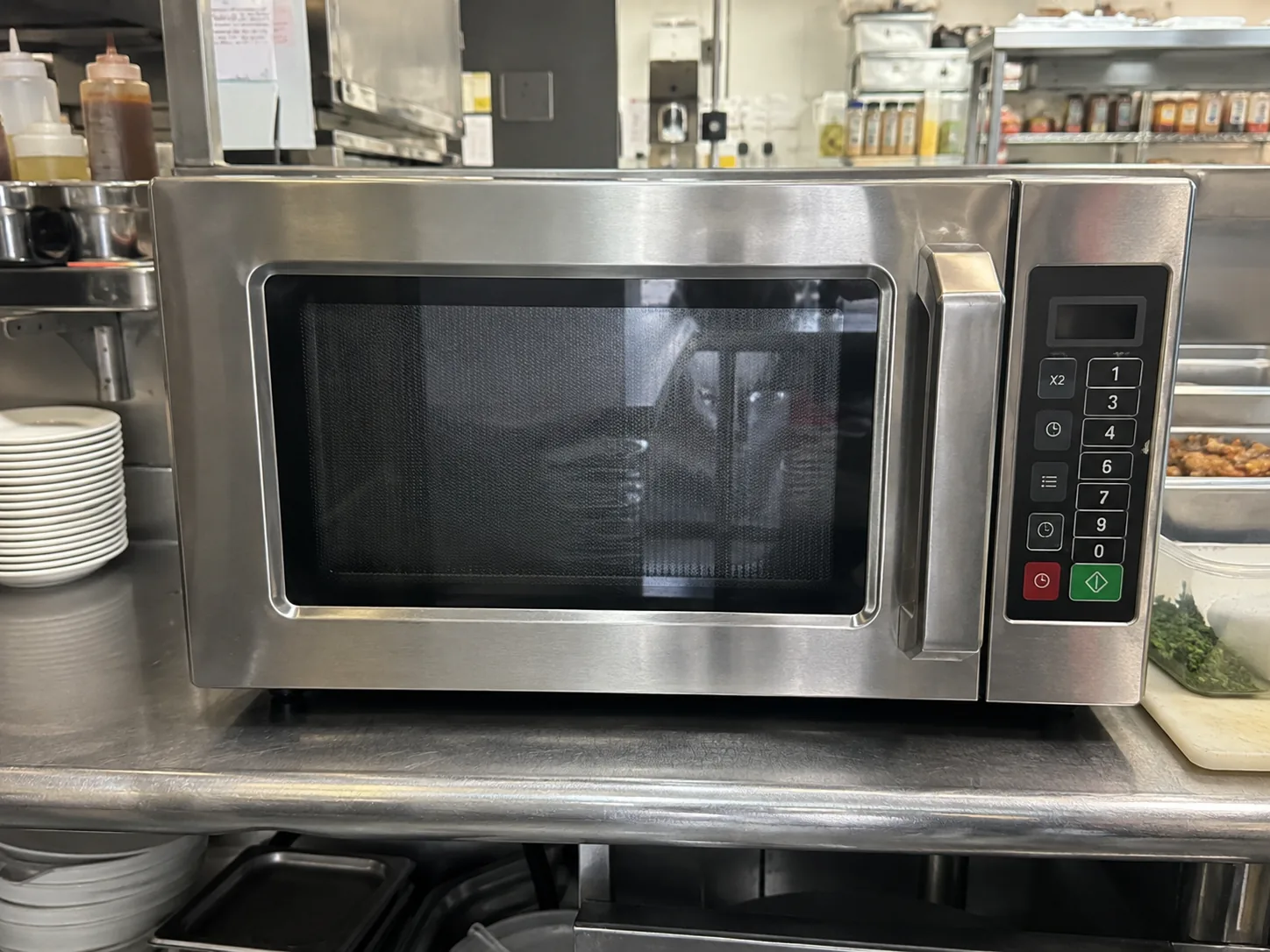 Commercial microwave after heating repair service in Tampa