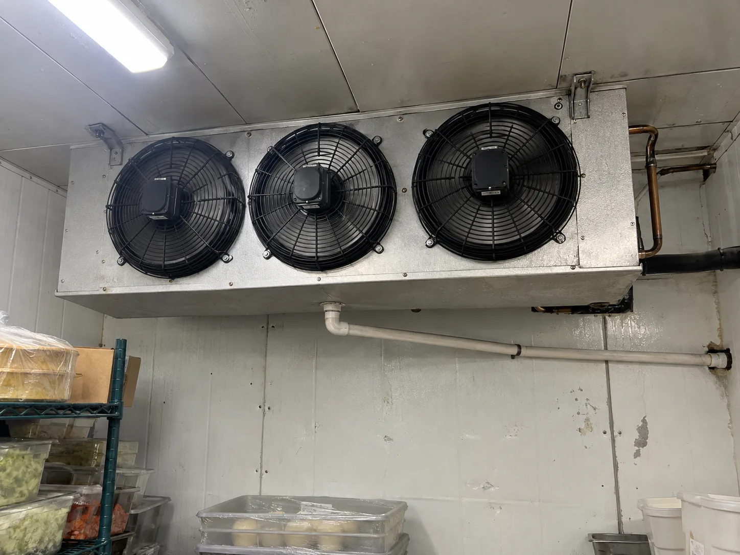 Ceiling evaporator after fan service