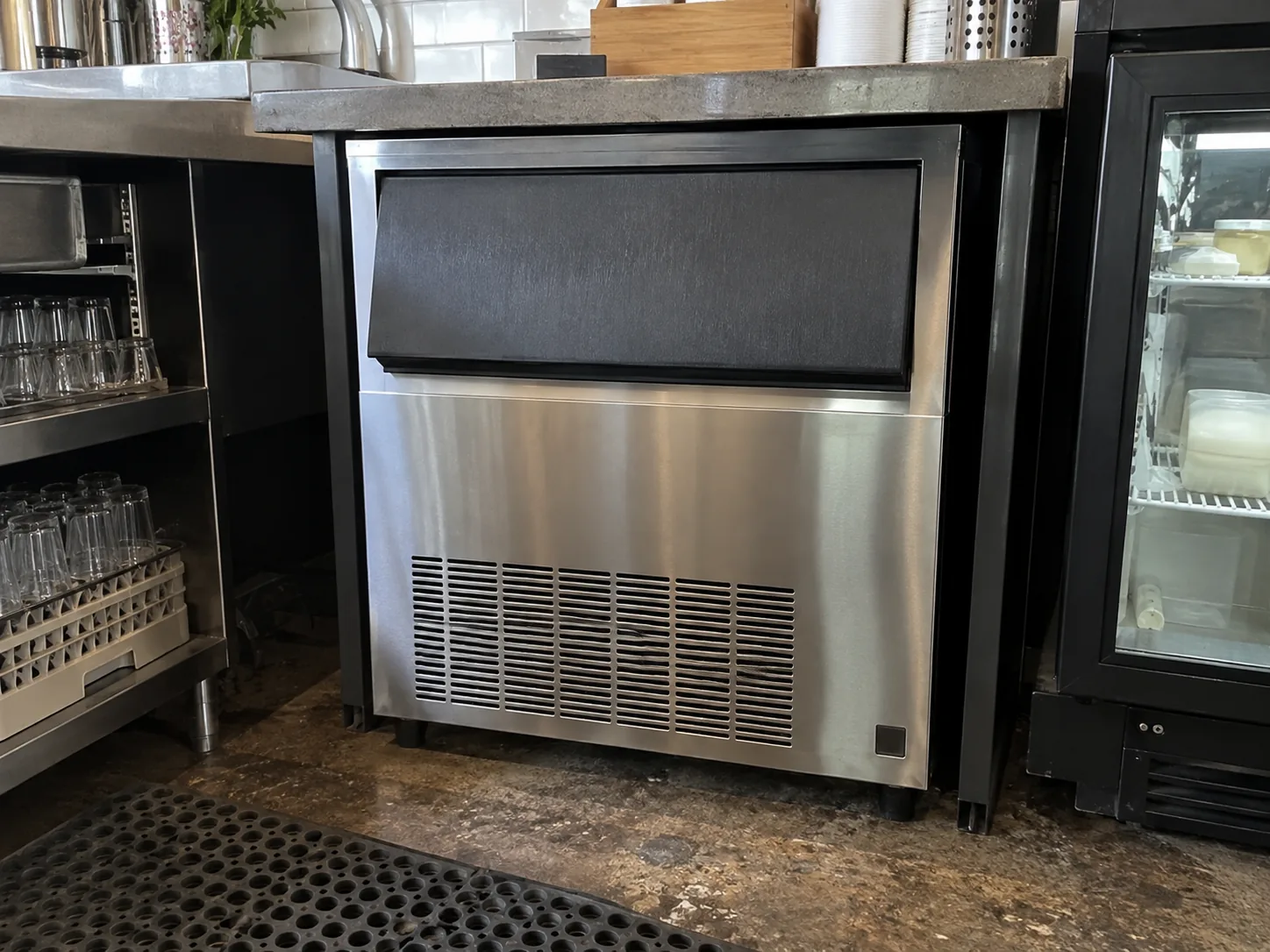 Commercial undercounter ice maker after leak service