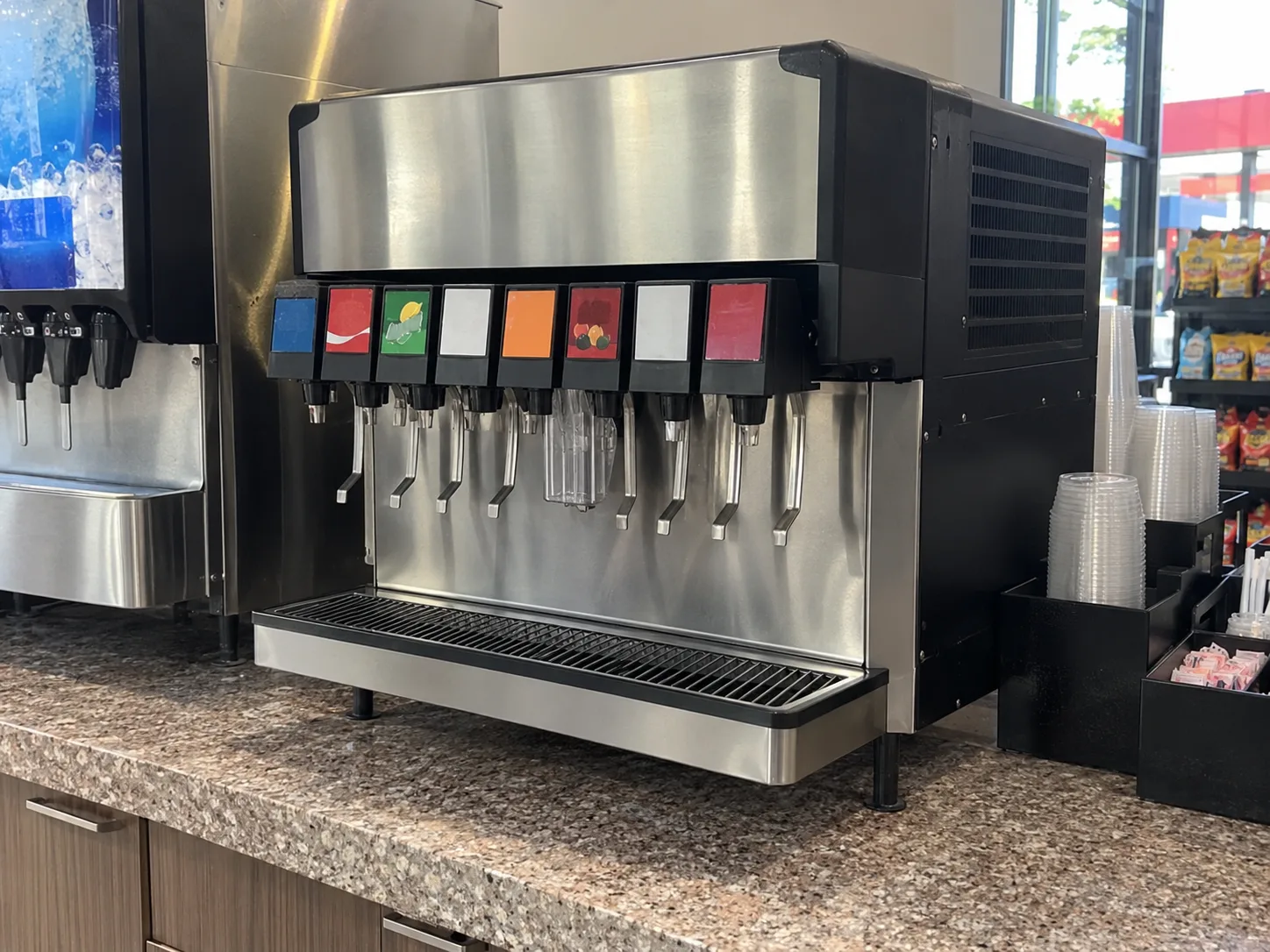 Countertop fountain beverage dispenser after cooling service