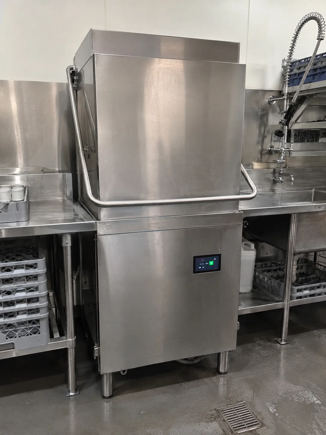 Electronic commercial dishwasher after control service