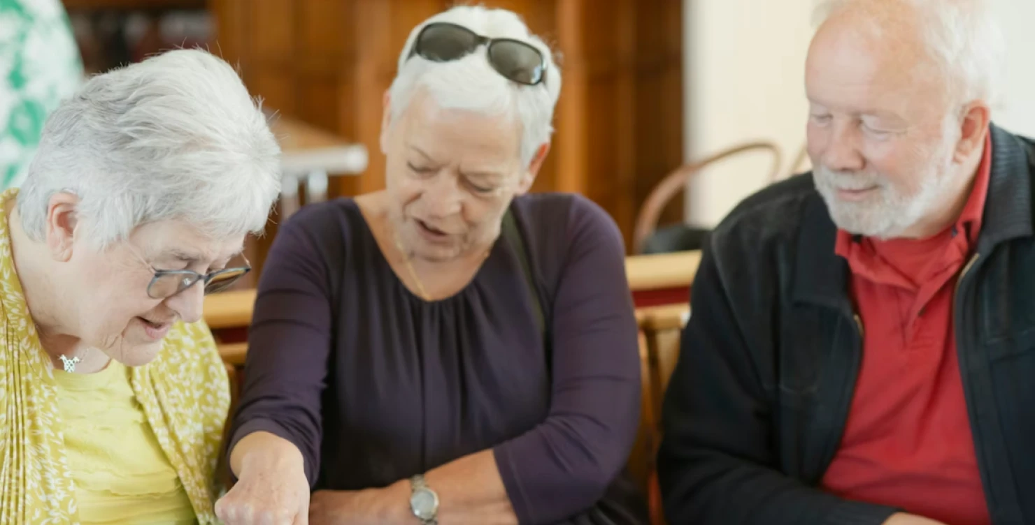 Differences between assisted living and independent living