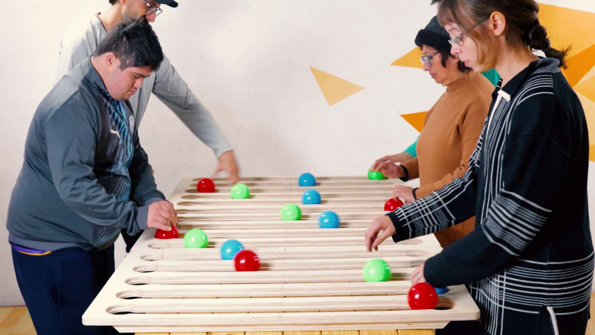 Craig Quat facilitating a Juggle Board session with a group