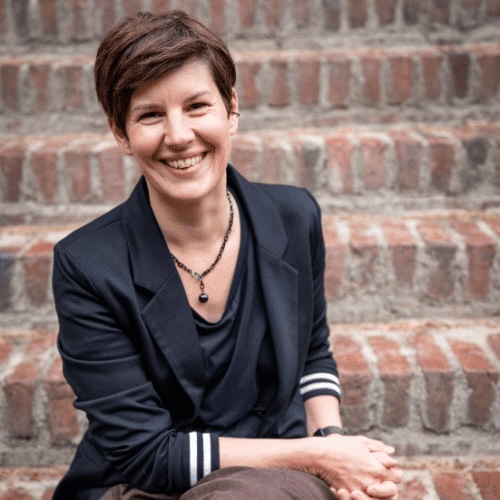 Produktmockup: IdeaVault 230 PDF auf Tablet