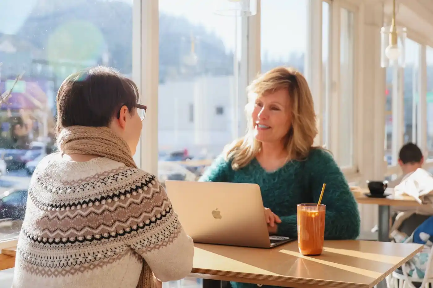 Barbara Jenks coaching at a table