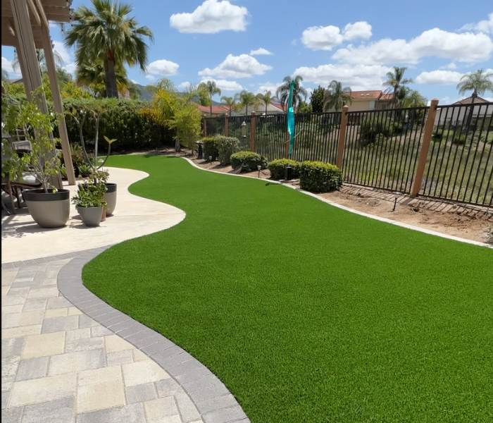 Modern deck finish in San Diego