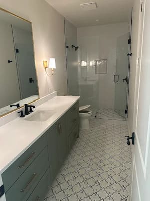 {{ custom_values.service_2 }} in {{custom_values.area_7})