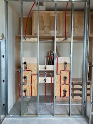 {{ custom_values.service_1 }} in {{custom_values.area_7})