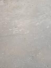 Dusty deteriorating concrete