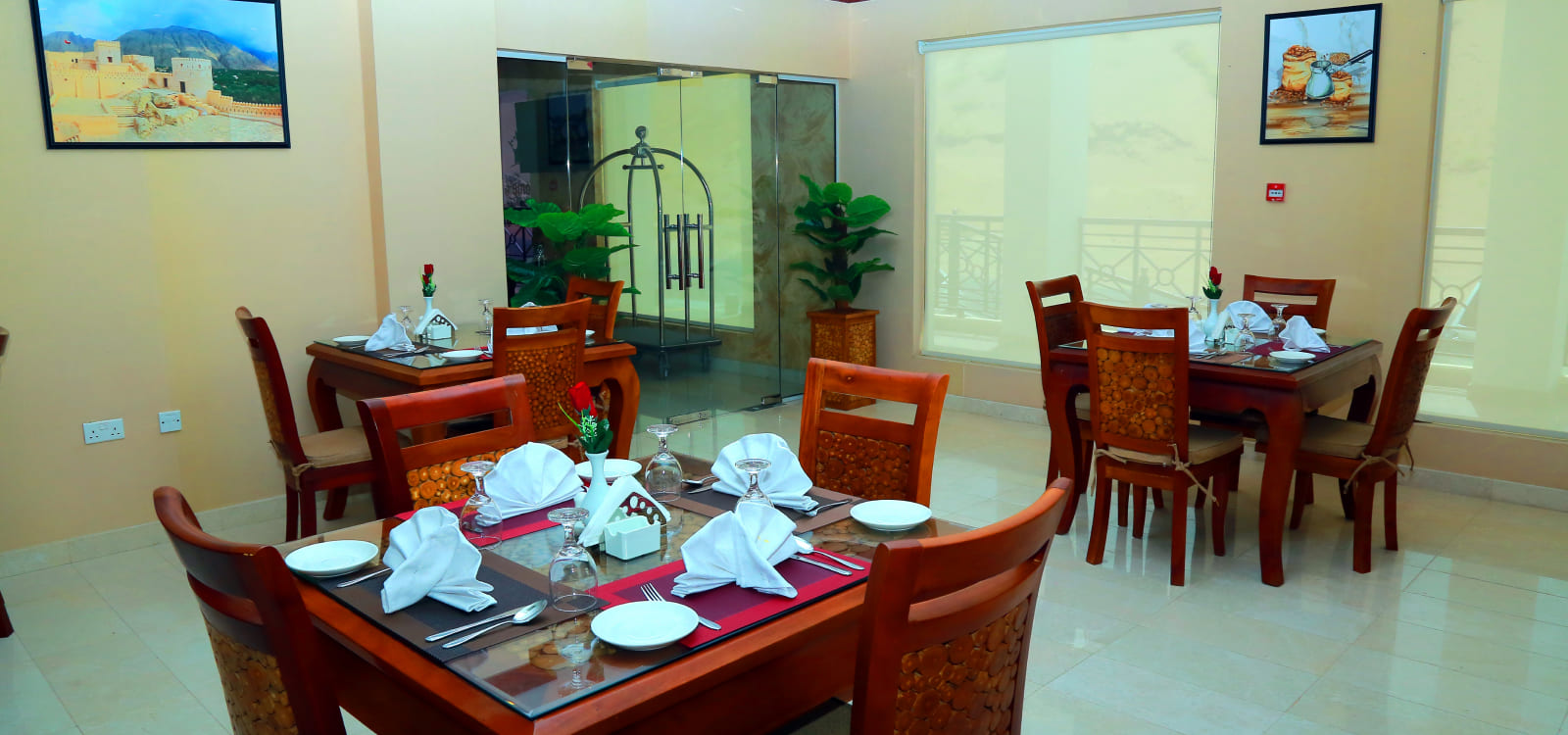 Restaurant 2