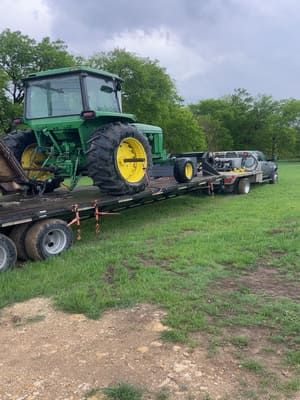 {{ custom_values.service_3 }} in {{custom_values.area_3})