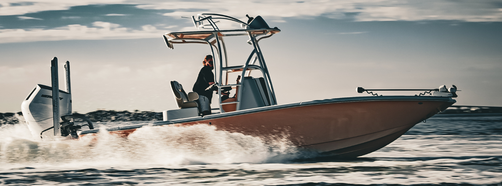 Broadwater 25 Bay Cat