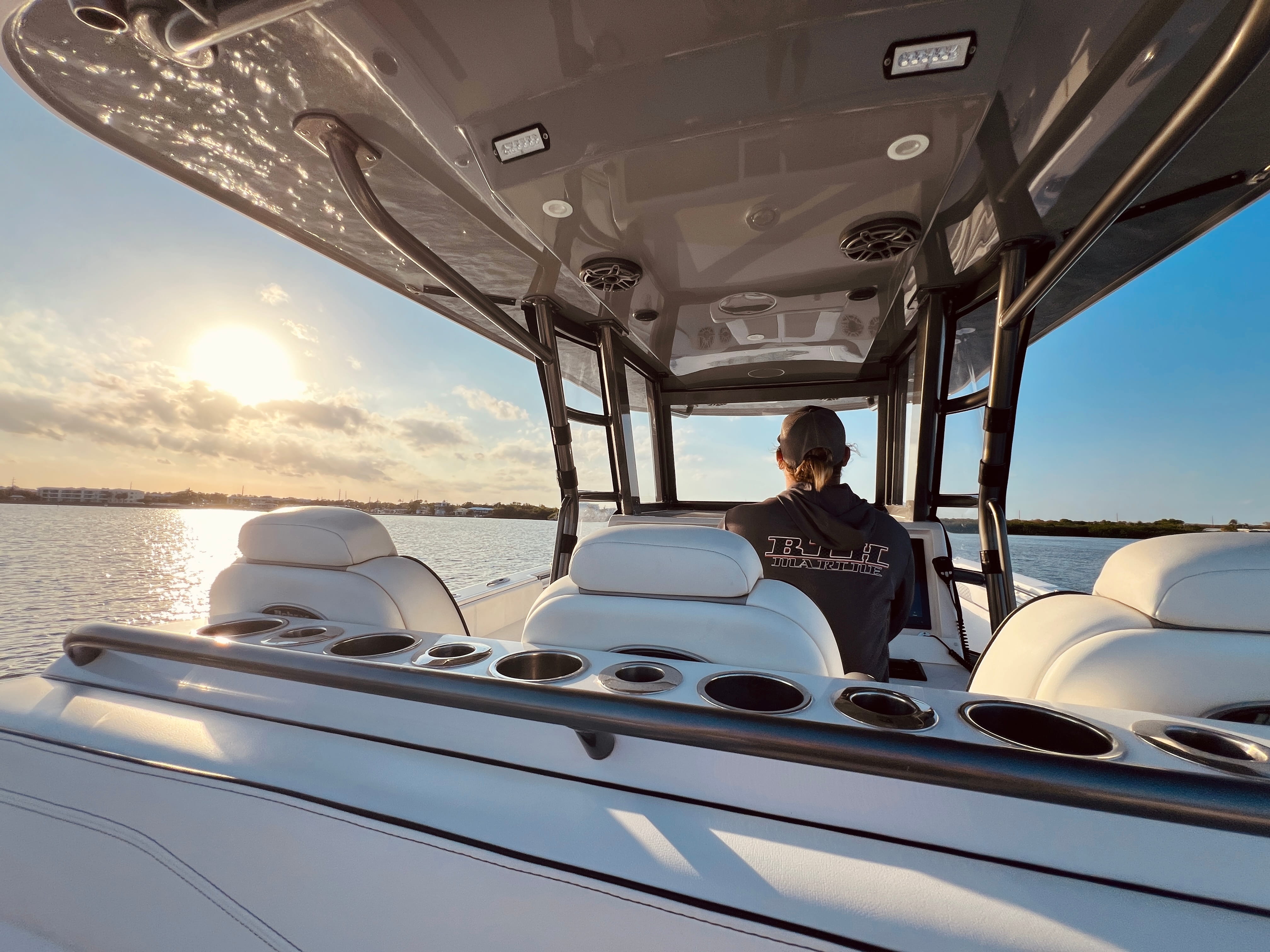 BTH Marine delivering a boat 