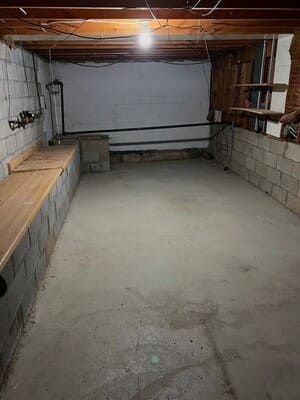 Miscellaneous trash in SeaTac, WA