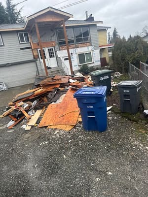 {{ custom_values.service_1 }} in {{custom_values.area_1})