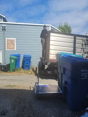 {{ custom_values.service_1 }} in {{custom_values.area_5})