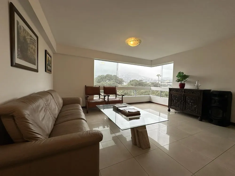 Sala del flat en Surco