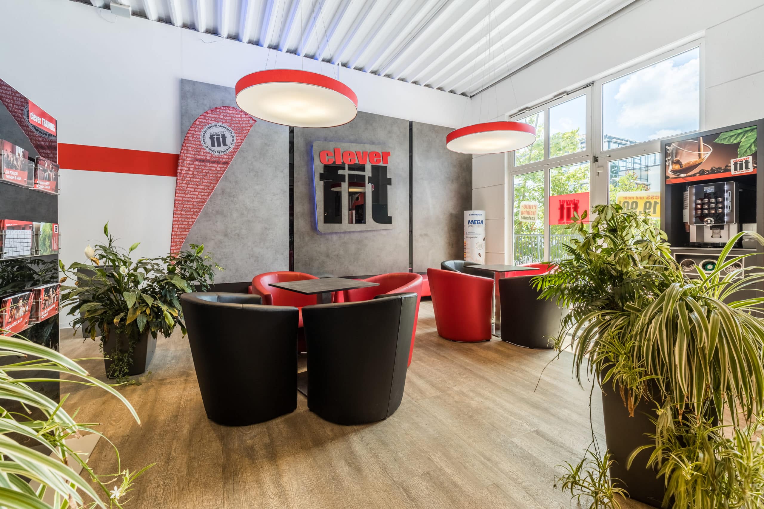 Empfangs- und Loungebereich clever fit Regensburg