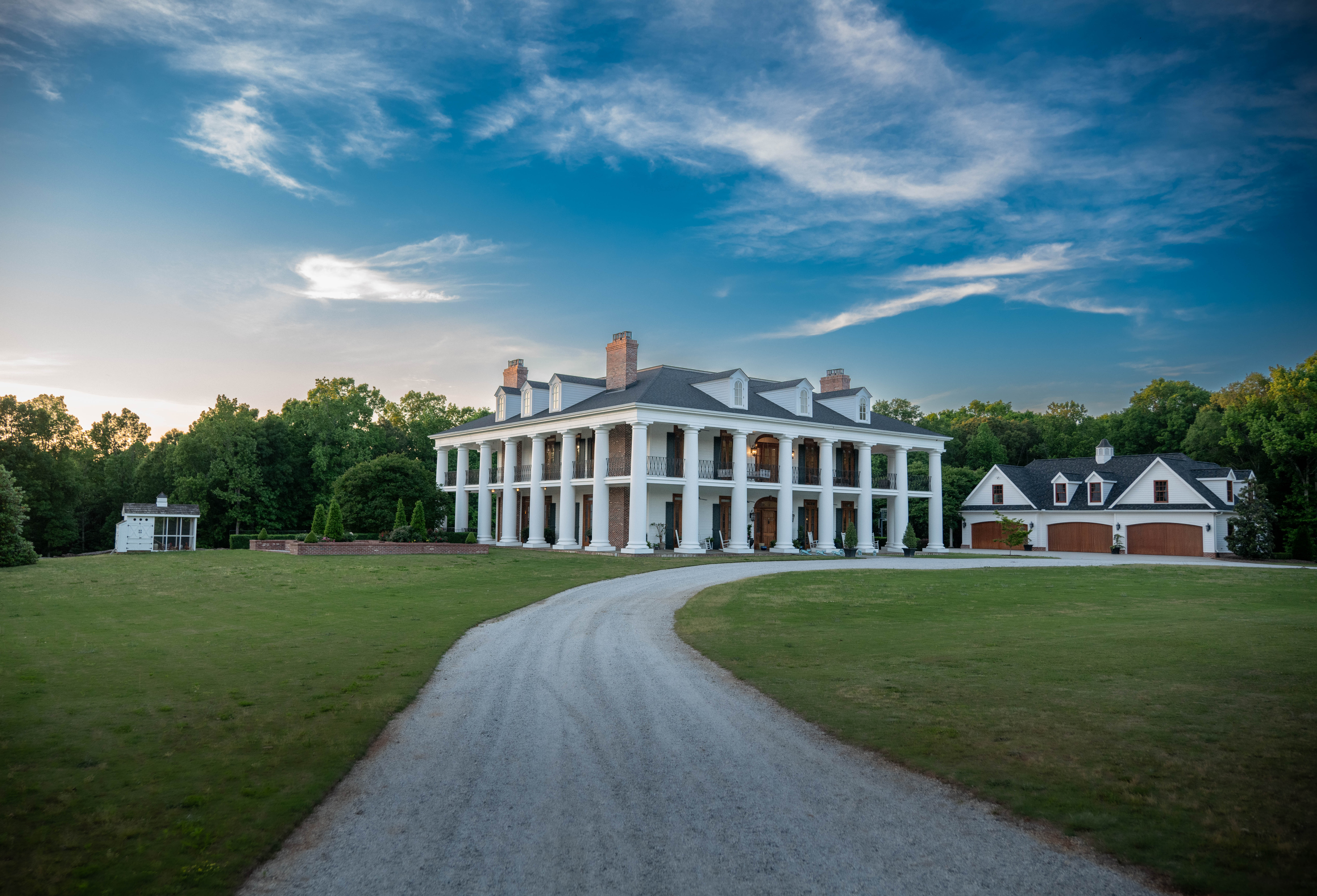 Wedding ceremony and reception at Magnolia Hall — colonial estate near Greenville, SC
