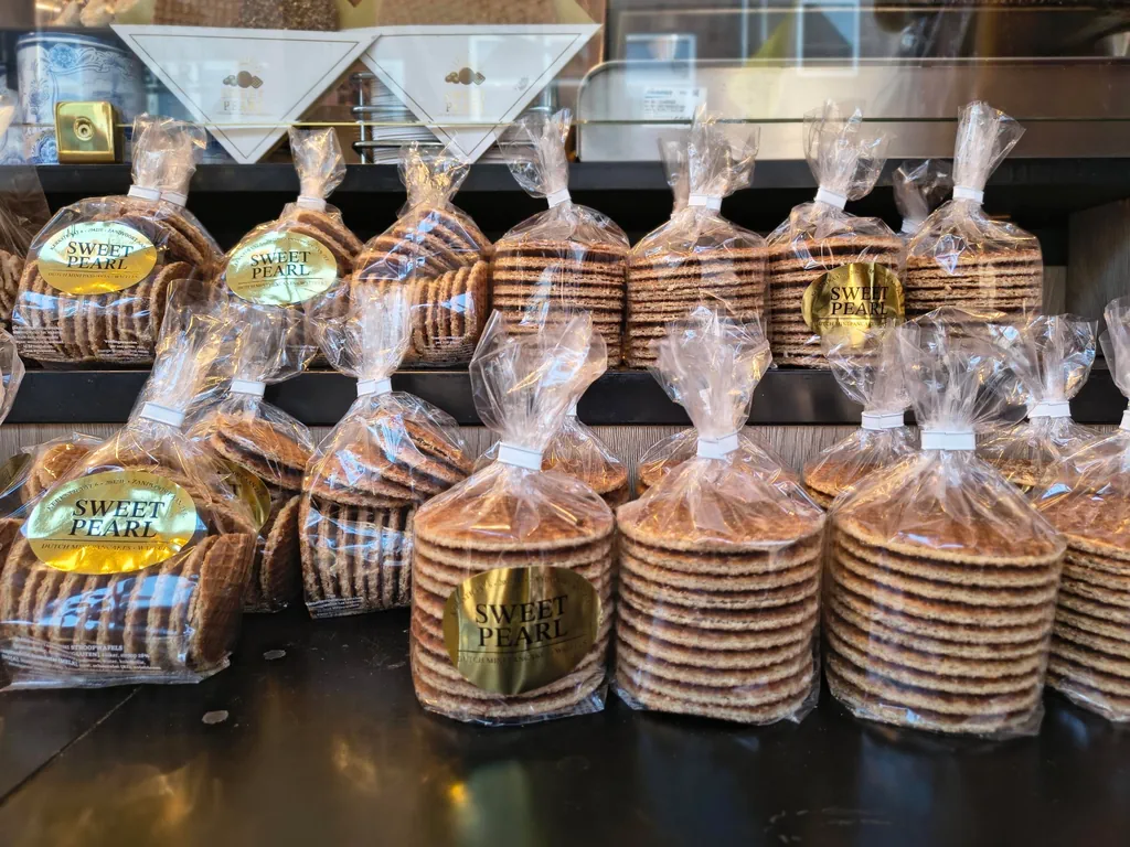 Packs of stroopwafels from Sweet Pearl in Zandvoort