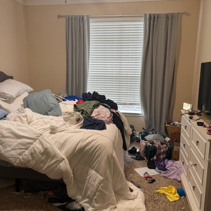 Bedroom before cleaning