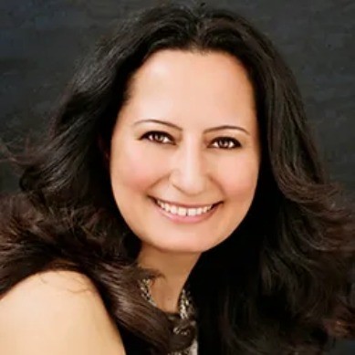 Lilit Simonyan - Local business owner using Gravity Funnels AI lead management