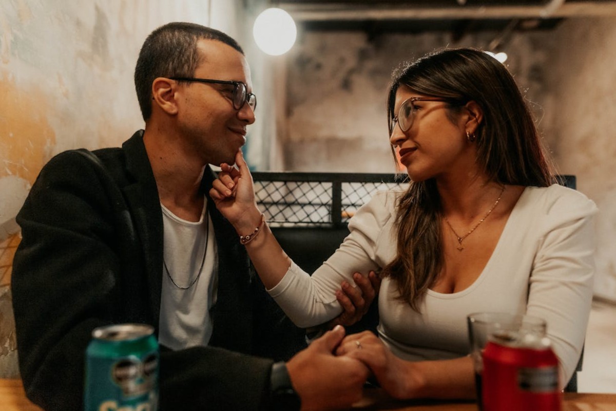 The-average-guy-has-an-unfair-advantage-when-talking-to-women