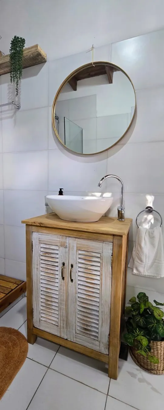 Baño con lavatorio
