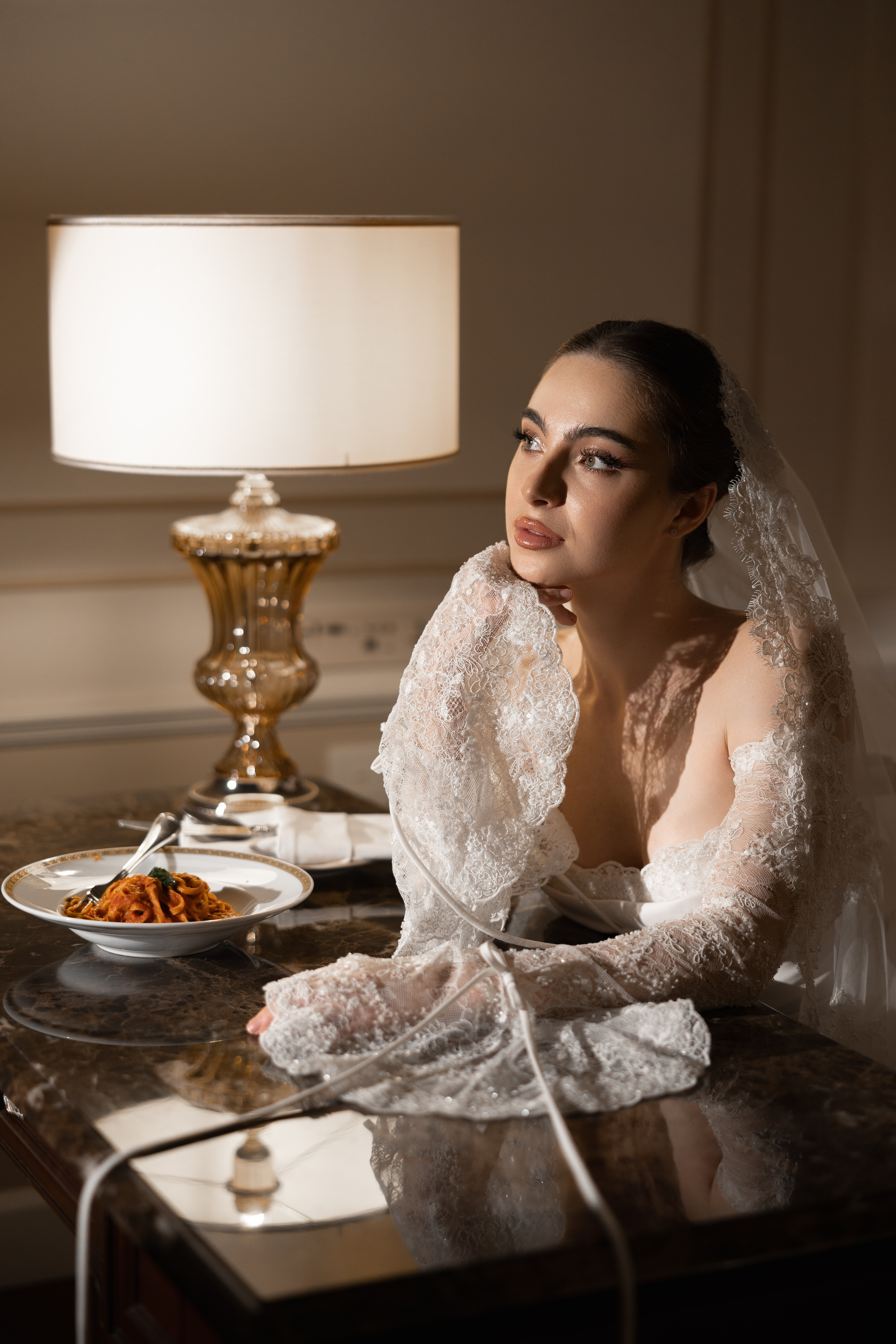 Documentary versus editorial wedding photography comparison - Lubov Lisitsa