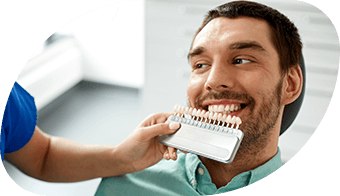 Natural-looking Veneers