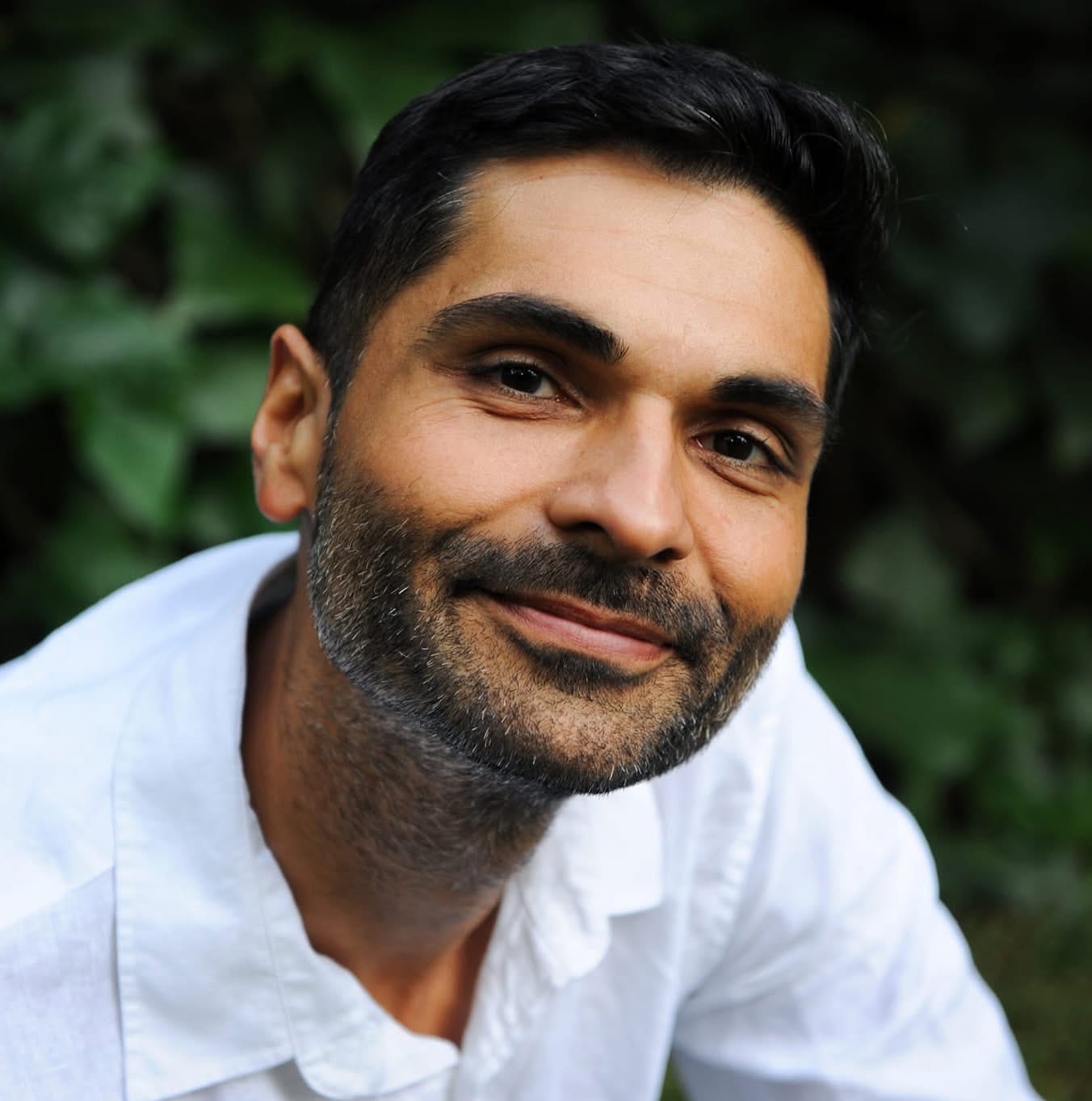 — John Kai Wallis | Relationship Coach & Practitioner