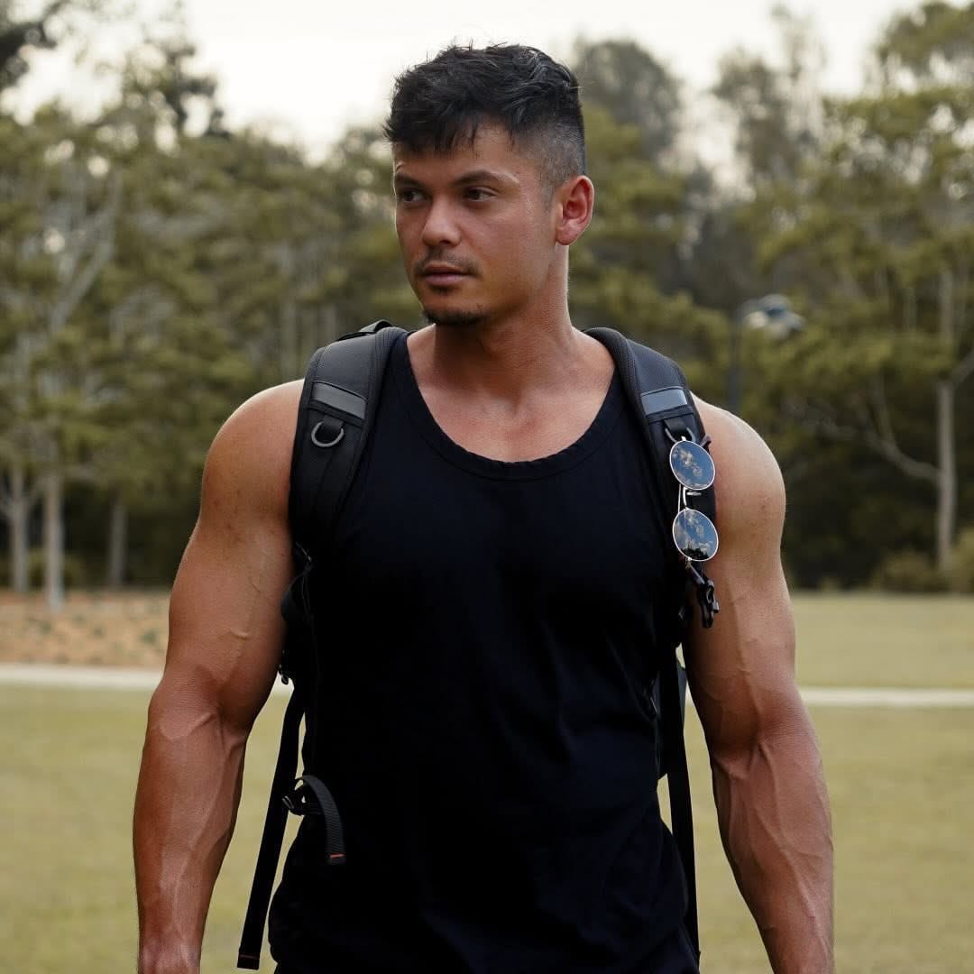 — Wesley Suradnya | Entrepreneur & Trainer