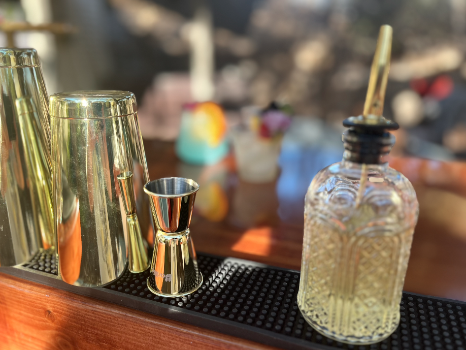 Shake Rattle & Roll Mobile Bar - Mobile Bar in San Antonio